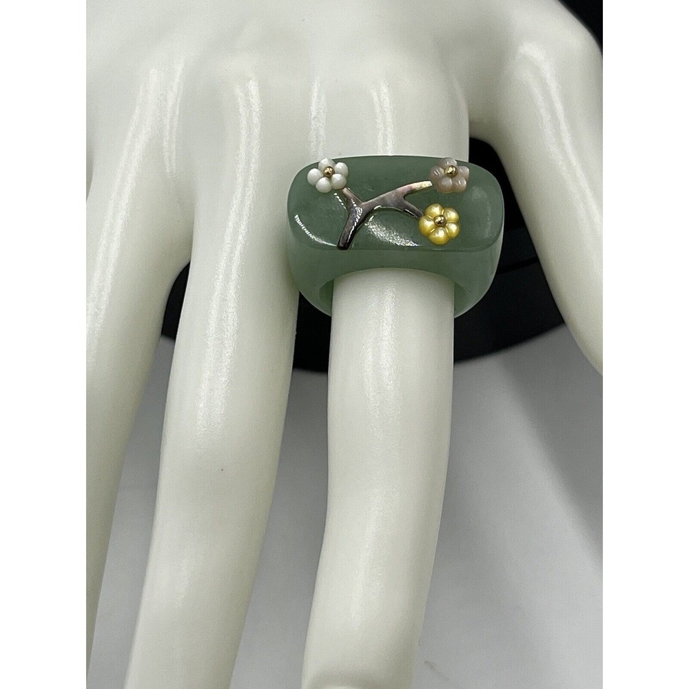 Jade Natural Icy Green Jadeite and MOP Flower Saddle Beautiful 14k Ring Sz 7.5-8 - Picture 11 of 13